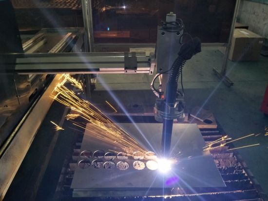 प्रतिस्पर्धी चीनी निर्माता प्लाज्मा पोर्टेबल सीएनसी काटने की मशीन की कीमत