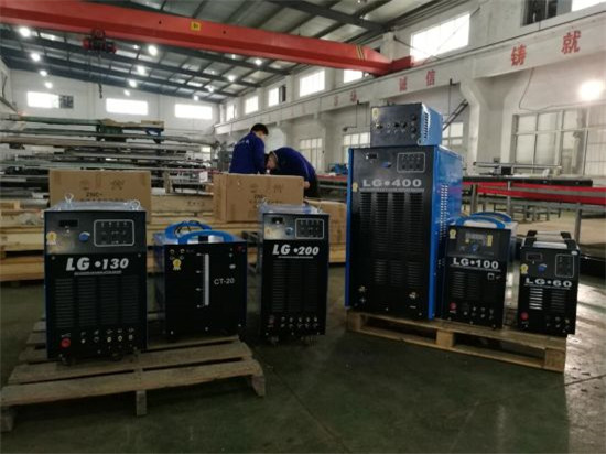 कारखाने की आपूर्ति और तेज गति Huayuan सीएनसी प्लाज्मा काटने की मशीन